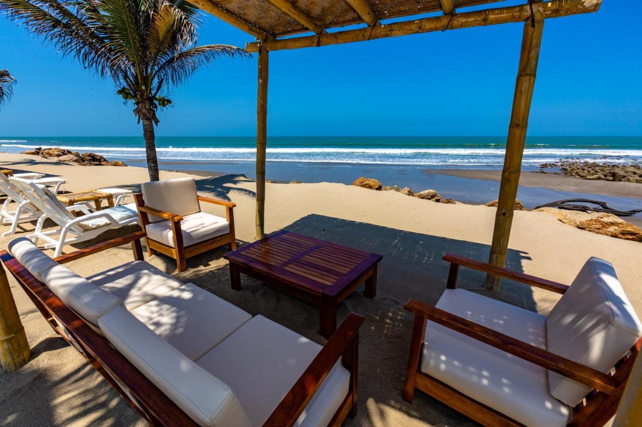 Hotel Punta Camaron Bungalows & Suites Соритос Екстериор снимка