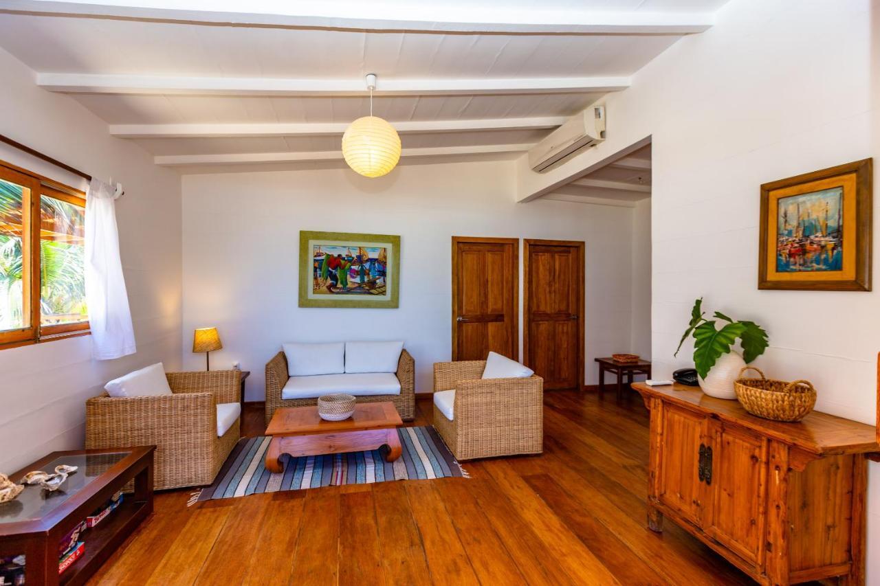 Hotel Punta Camaron Bungalows & Suites Соритос Екстериор снимка